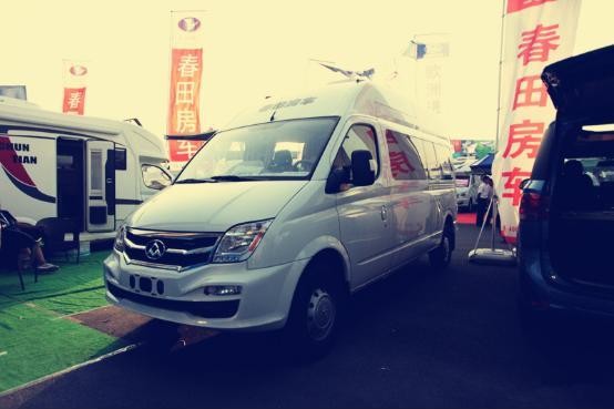 一款适合你的房车：底盘稳定，空间刚好，价格不高，功能齐全