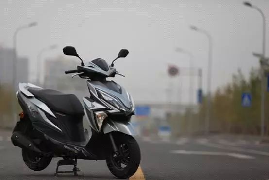 『评测』运动有型--新大洲本田裂行RX125FI测试报告