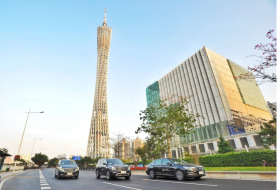 2017广州《财富》全球论坛开幕， 广汽传祺向世界展示“开放与创新”成果