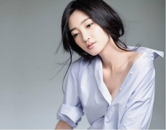 林更新首次公布新恋情,女友竟是她,网友:典型的