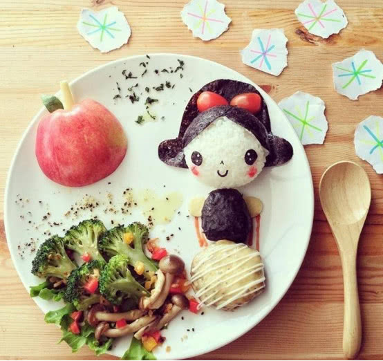 妈妈坚持早起为娃做806道花式早餐,网友:我妈睡懒觉宁愿给我钱