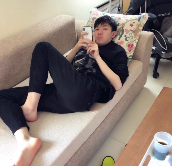 斗鱼再现吃鸡天仙, 一天之内杀敌千人, 会步那两