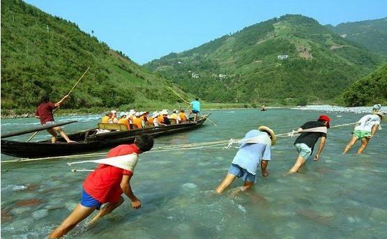 《纤夫的爱》图片