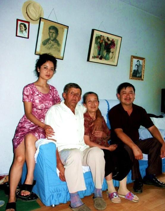 100年前,一群外国人申请加入中国国籍,如今很