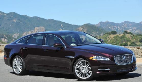 D级豪车别只看到BBA，这款豪车50万出头颜值不输奔驰S级