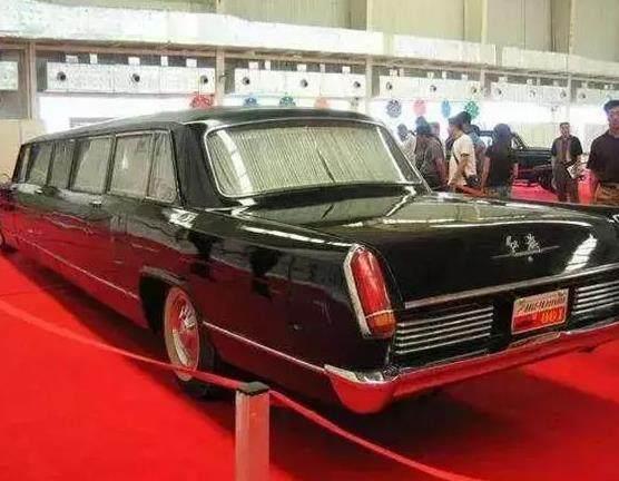 解放初期，中国有一辆专为毛主席定制的车，是亚洲最长的车！