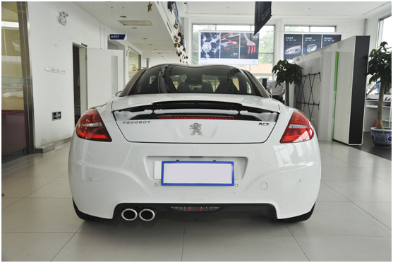 30万买跑车 标志RCZ遇上马自达MX-5你更爱哪一款?