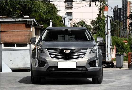 中型SUV凯迪拉克XT5, 虽有豪华车的配置却拥有低配车的价格