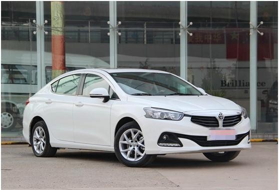 中华H3对比奇瑞艾瑞泽5 颜质实力的比拼