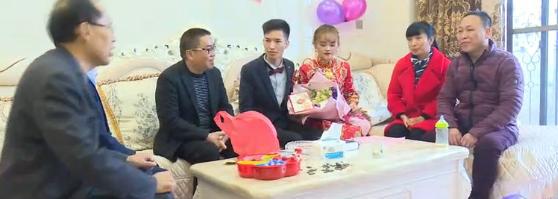 莆田仙游度尾新人结婚0聘金，领导班子亲自去婚礼现场祝贺