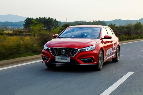 挑战皖南318，全新名爵6实力惊人必将结束本田思域的加价时代?