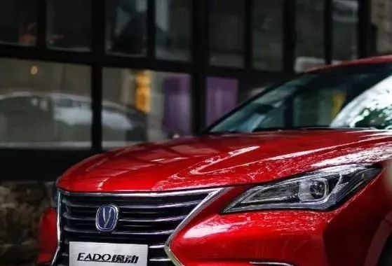 垂直换代好评如潮，“长安双子星”成就达成（√）