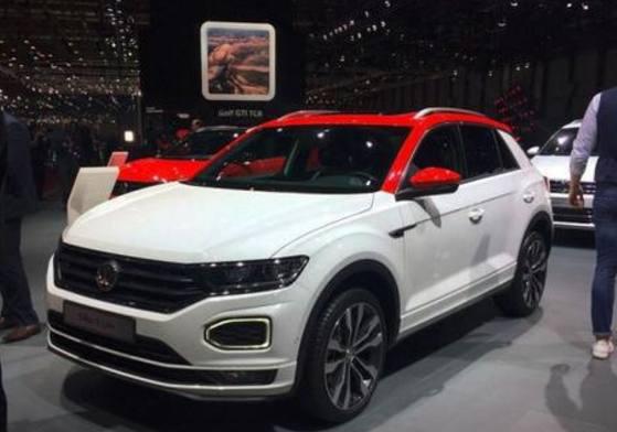 大众又推出一款神车，双色车身很抢眼，搭配四驱动力帅到爆