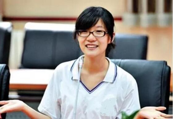 北大女学霸独门绝技曝光,细致到各科!初中生