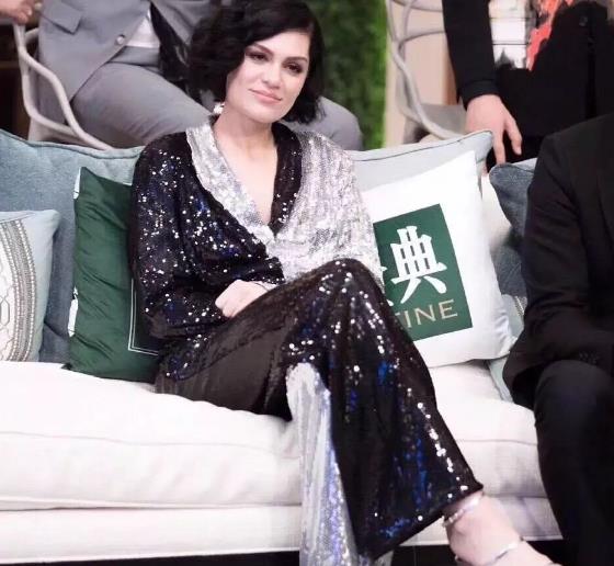 走调王汪峰夺冠,《我是歌手》失了专业水准!