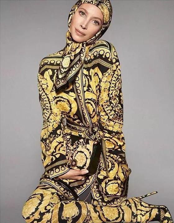 Versace 2018春夏系列广告大片