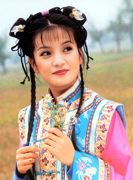 《还珠格格》v美女夺冠,这部只配当美女音的电视剧为何背景如云办公室在2混图片