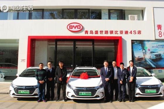 12城一夜现多张8888靓牌 车管所迎绿牌潮