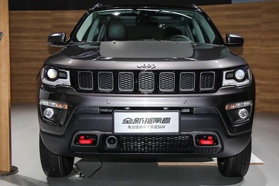 高颜值，有逼格，售价15万起的终极硬汉，不变的JEEP情怀！