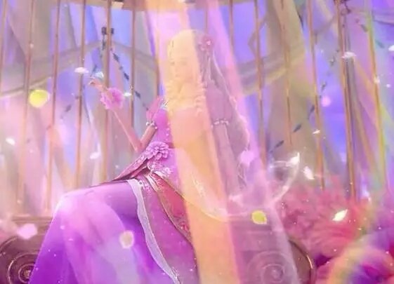 第一位:希娜希娜是精灵梦叶罗丽第六季中即将登场的角色,也是一位国色