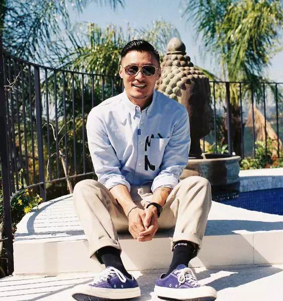 那些年我们一起追过的余文乐!看看乐叔的型男穿衣搭配