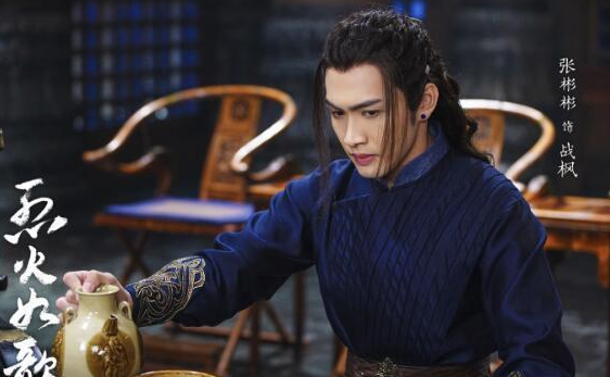 白敬亭的古装照片流出,网友:好帅!舔屏了