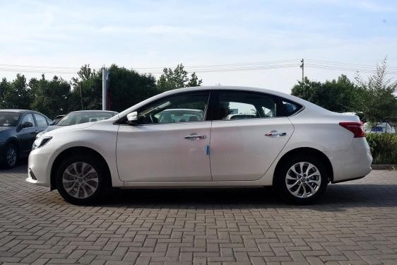 火到让朗逸胆寒的日系车，不到10万，空间比谁都大