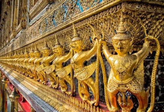 為什麼泰國歷代國王都有中文名呢？他們是中國人後代嗎？！
