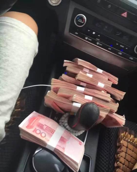 让男生越爱越上瘾的星座,看看有没有你?