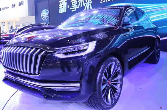 红旗7座suv车长5米轴距3米奥迪q7还拽