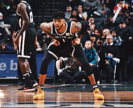 他在NBA篮网队首次打出25+5数据,跟詹姆斯骑