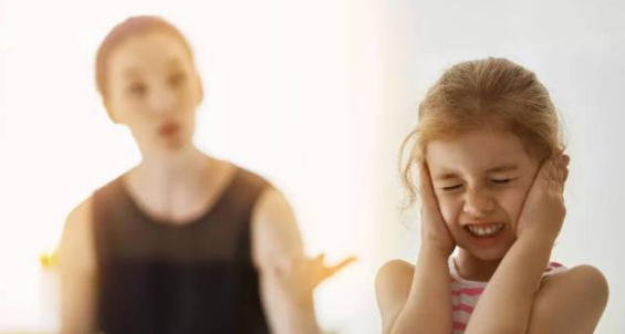 6种中国式家庭教育习惯扼杀孩子的未来成长