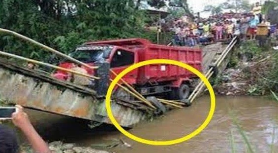 重型卡车驾驶技巧 老司机也得捏一把汗