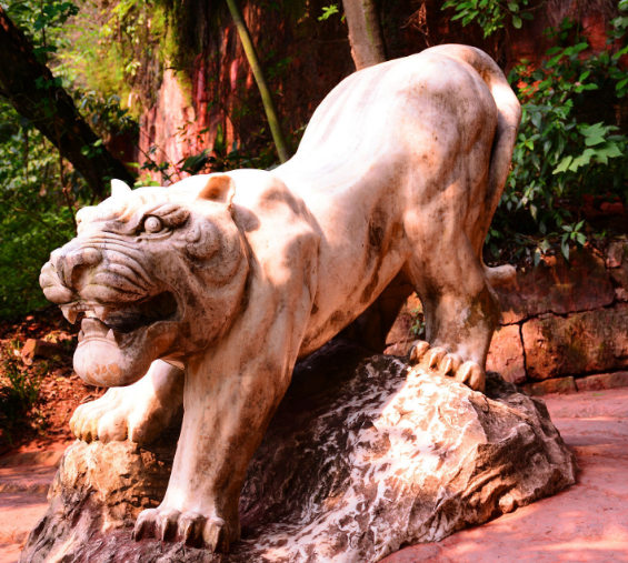 神秘的乐山大佛,你知道多少