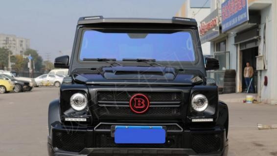 29万买北京BJ80 加装巴博斯G级套件很唬人