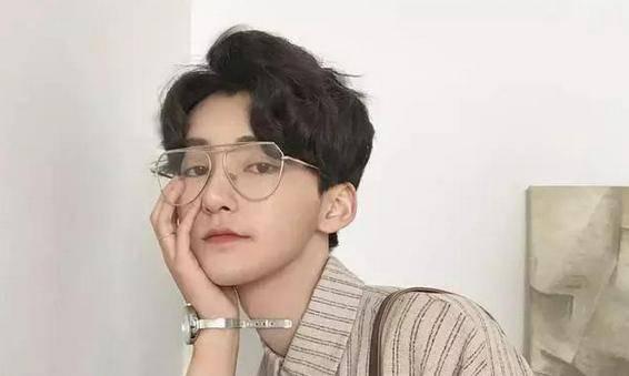 新版F4全都是照骗,道明寺嘴还是歪的,突然觉得