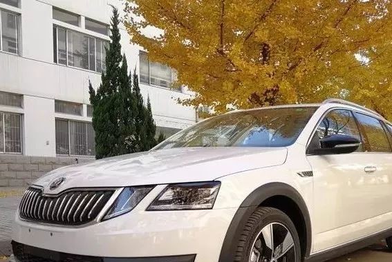 预算有限还想要有个性的车？那你可得多看看这辆！