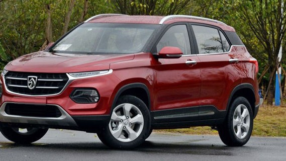 买辆10万元SUV过年，8.22万高配宝骏510开回家，还有CS55和哈弗H2