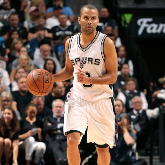 盘点NBA历史6大最强国际球员,姚明居然垫底首