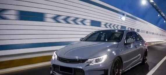 V6配后驱，20万就可上路，低趴版靓丽完胜百万奥迪A7