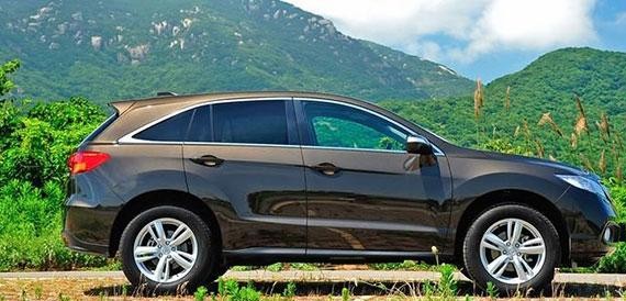 全新改款，剑指奥迪Q5，便是内饰太另类，能够会再次成为炮灰