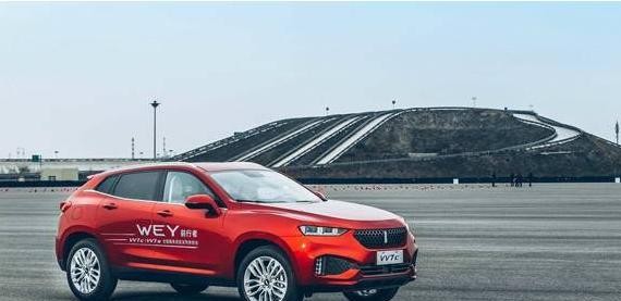 长城WEY VV7c/VV7s国内首款豪华SUV，2.0T+7速湿式双离合变速箱，只要15万起！