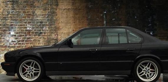 不到100万的宝马老车，你是否也值得拥有？