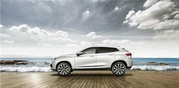 找不到买自主车的理由？也许看完这三部就有了