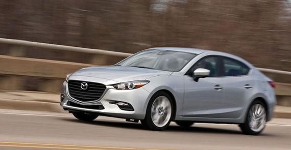 号称最美平民轿跑，10万就开走！17款是来砸思域场子的