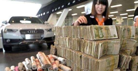 狗眼看人低：4s店的哪些销售行为让你很气愤？