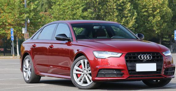 奥迪A6L德系主流车型，商务家用两不误