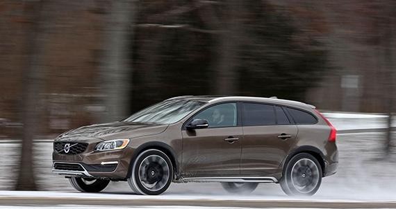 26万，比凯美瑞划算太多！百公里油耗5.9L，安全家用特实在