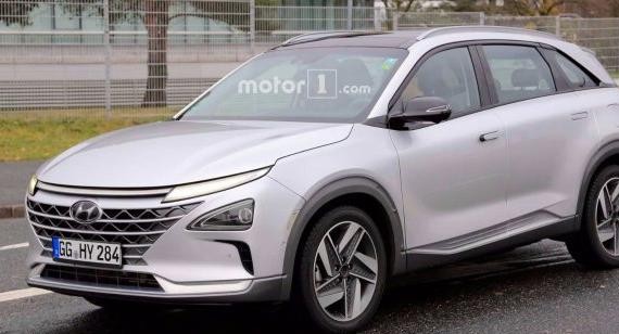 速递!新鲜的“谍照“资讯全在这，看我就够了