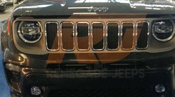 细节小幅度升级 小改款Jeep自由侠谍照曝光